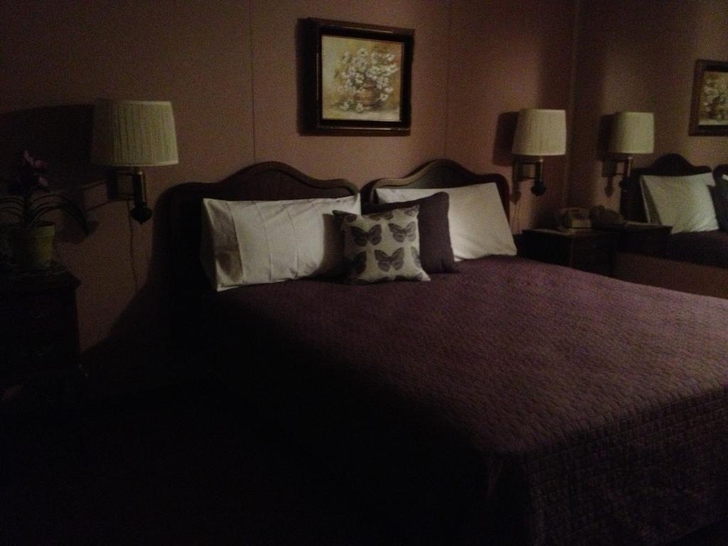 Hotel Matterhorn Tower Eureka Springs Zimmer foto